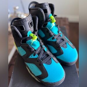 Air Jordan 6 Retro Turbo Green - 2019 - GS Sz 6 - UK Sz 5.5 - 543390-043 - NIB